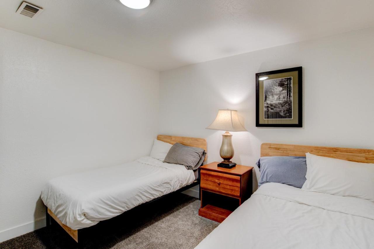 Modern Private Whole Unit 4 Bedroom Guest Suite King Bed Salt Lake City Exterior photo