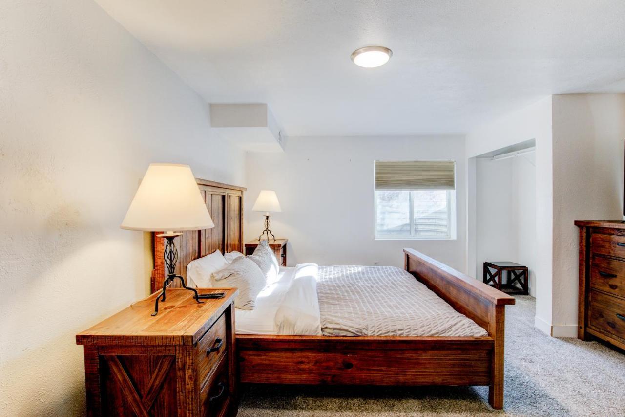 Modern Private Whole Unit 4 Bedroom Guest Suite King Bed Salt Lake City Exterior photo